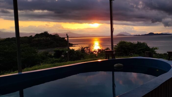 Hospedaje Cabinas La Loma